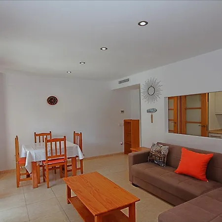 Claret Apartman *